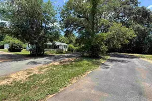 4040 Wilkes St, Pace, FL 32571 - Photo 2