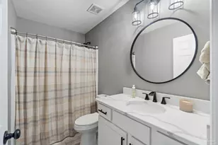 5861 Capitol Dr, Gulf Breeze, FL 32563 - Photo 20