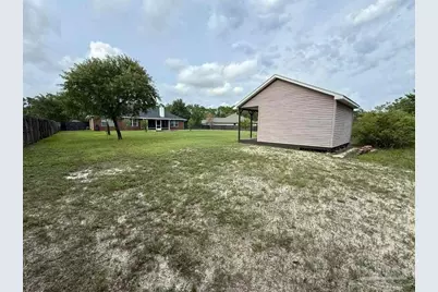 7777 Sandstone St, Navarre, FL 32566 - Photo 6