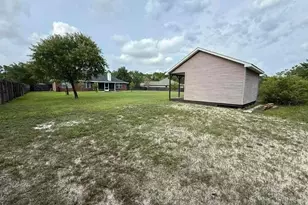 7777 Sandstone St, Navarre, FL 32566 - Photo 6