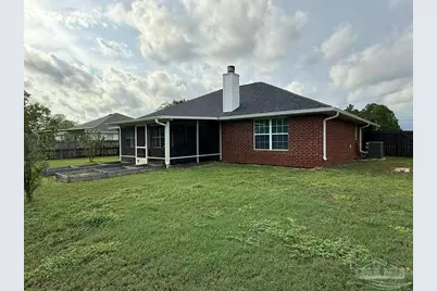 7777 Sandstone St, Navarre, FL 32566 - Photo 4