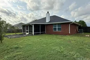 7777 Sandstone St, Navarre, FL 32566 - Photo 4