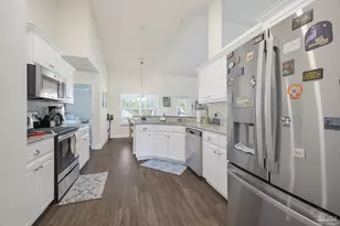 235 Promenade Ln, Cantonment, FL 32533 - Photo 20