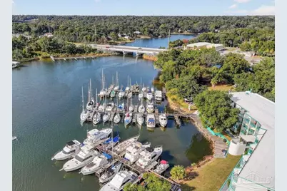 201 S Stillman #212, Pensacola, FL 32505 - Photo 12