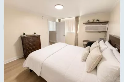 201 S Stillman #212, Pensacola, FL 32505 - Photo 6
