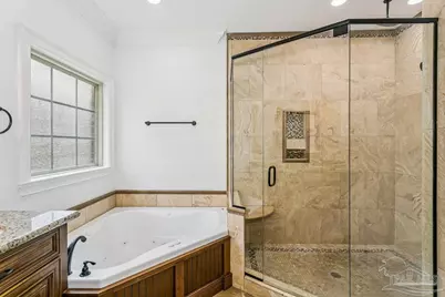 5347 Woodlake Tr, Gulf Breeze, FL 32563 - Photo 14