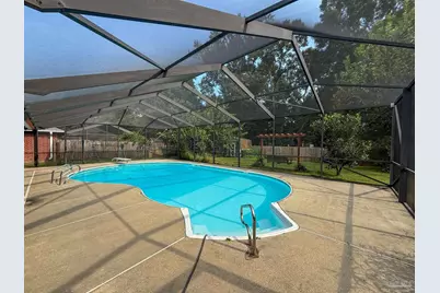 1137 Carla Dr, Cantonment, FL 32533 - Photo 2