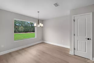 7957 Twin Lake Dr, Milton, FL 32583 - Photo 16