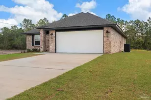 7961 Twin Lake Dr, Milton, FL 32583 - Photo 6