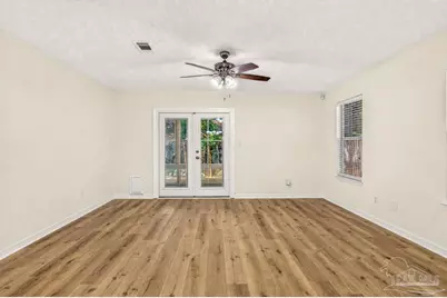 1183 Simpson St, Pensacola, FL 32526 - Photo 4