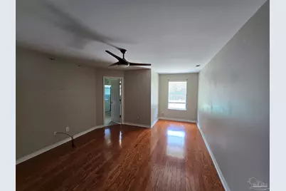 2052 Alfred Blvd, Navarre, FL 32566 - Photo 10