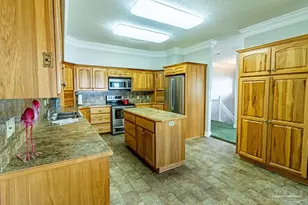 117 Bayshore Dr, Pensacola, FL 32507 - Photo 32