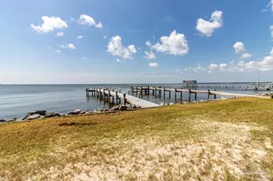 117 Bayshore Dr, Pensacola, FL 32507 - Photo 20