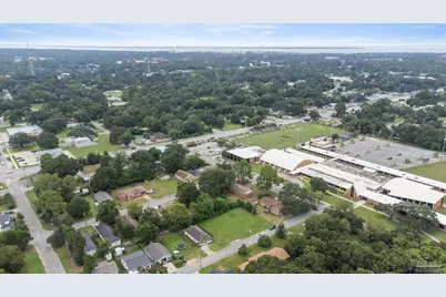 2540 N Z St, Pensacola, FL 32505 - Photo 10
