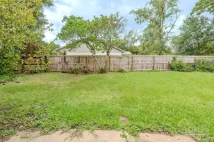 7727 Coronet Dr, Pensacola, FL 32514 - Photo 38