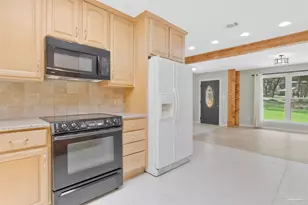 6257 Spanish Oak Ct, Pensacola, FL 32526 - Photo 8