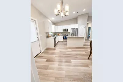 5940 Savannah Dr, Milton, FL 32570 - Photo 6
