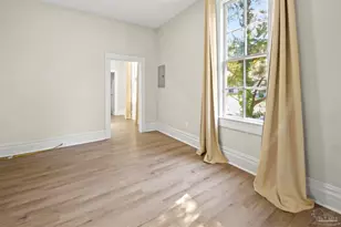 1319 W Jackson St, Pensacola, FL 32501 - Photo 8