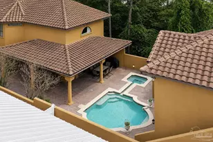 205 N Saint Francis Dr, Destin, FL 32549 - Photo 4