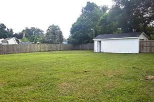1217 Dexter Ave, Pensacola, FL 32507 - Photo 18