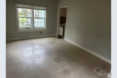 3701 W Brainerd St #A & B, Pensacola, FL 32505 - Photo 2