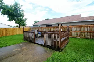317 Mizzen Ln, Pensacola, FL 32507 - Photo 18
