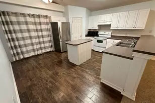 317 Mizzen Ln, Pensacola, FL 32507 - Photo 4