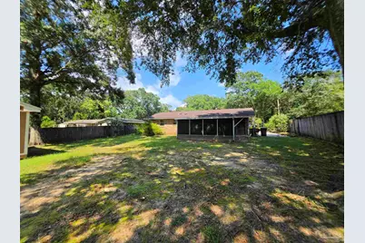 5505 Fairview Dr, Pensacola, FL 32505 - Photo 2