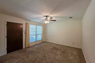5505 Fairview Dr, Pensacola, FL 32505 - Photo 4