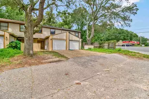 464 E Burgess Rd, Pensacola, FL 32504 - Photo 2