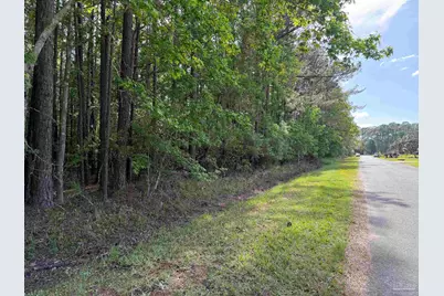 Riola Pl, Pensacola, FL 32506 - Photo 1