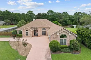 2446 Knotty Pine Dr, Navarre, FL 32566 - Photo 52