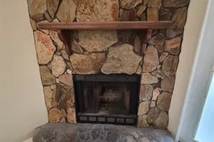 537 Petros Cir, Pensacola, FL 32505 - Photo 2
