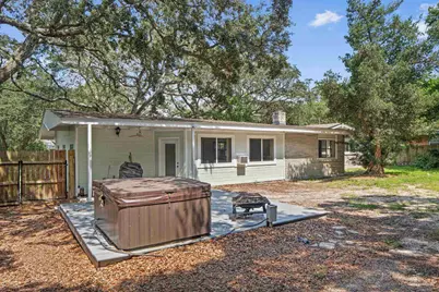 121 Gilmore Dr, Gulf Breeze, FL 32561 - Photo 34