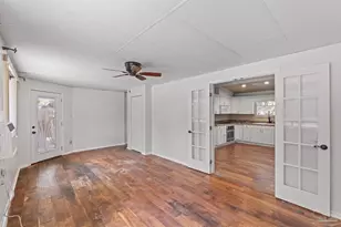 121 Gilmore Dr, Gulf Breeze, FL 32561 - Photo 20