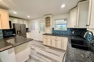 3 Driftwood Ave, Gulf Breeze, FL 32561 - Photo 8