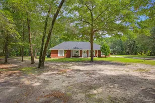 4346 McInnis St, Milton, FL 32583 - Photo 4