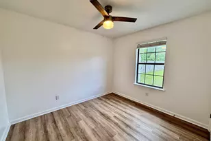 1305 Heatherwood Cir, Pensacola, FL 32506 - Photo 14