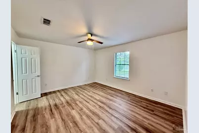 1305 Heatherwood Cir, Pensacola, FL 32506 - Photo 4