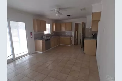 4304 Bishop St, Pensacola, FL 32503 - Photo 4