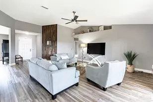2511 Stormy Cir, Navarre, FL 32566 - Photo 8