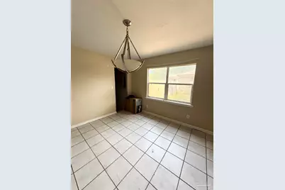 4674 Geneva Dr, Pensacola, FL 32526 - Photo 8