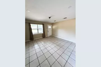 4674 Geneva Dr, Pensacola, FL 32526 - Photo 4