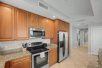 645 Lost Key Dr #506, Pensacola, FL 32507 - Photo 12