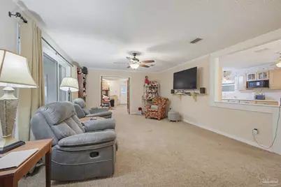 5710 Perkins St, Pensacola, FL 32526 - Photo 8