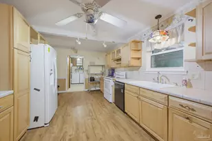 5710 Perkins St, Pensacola, FL 32526 - Photo 20