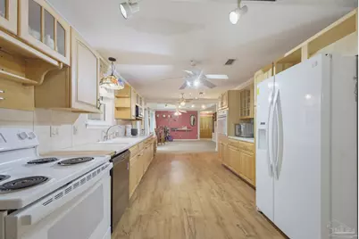 5710 Perkins St, Pensacola, FL 32526 - Photo 18