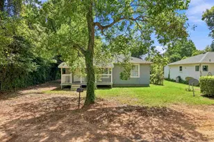 3315 W Lloyd St, Pensacola, FL 32505 - Photo 2