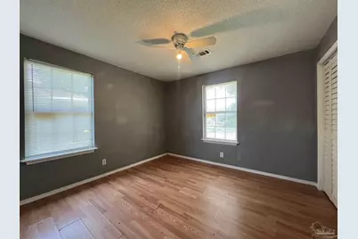 3315 W Lloyd St, Pensacola, FL 32505 - Photo 14