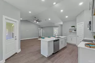 4728 Bay Breeze Dr, Gulf Breeze, FL 32563 - Photo 14
